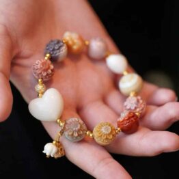 Cute pink Duobao bracelet
