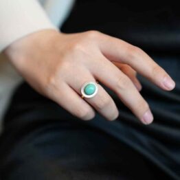 Original high-porcelain turquoise 18k gold ring