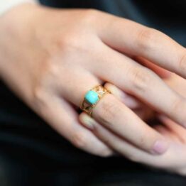 Turquoise 18k Gold Sugar Cube Ring