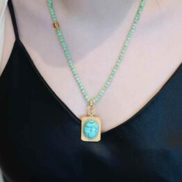 Emerald Green Pine Necklace Design