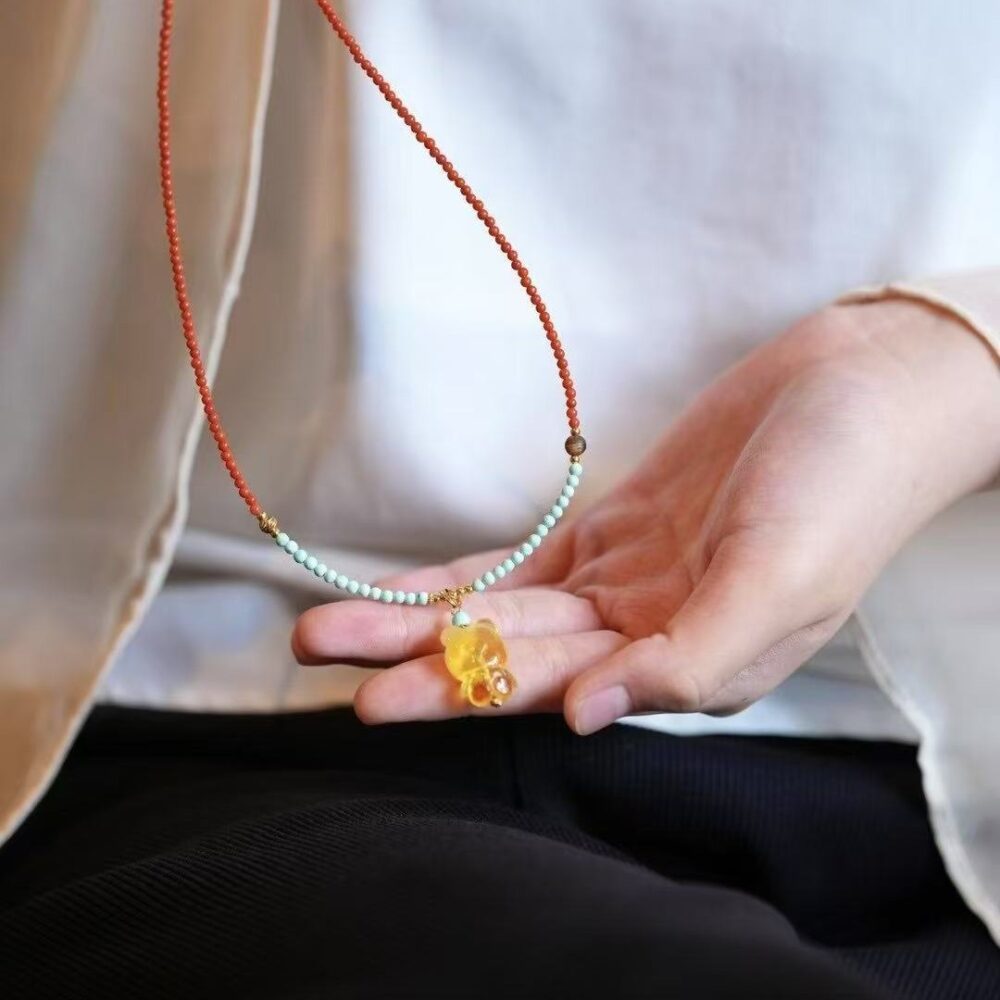 Beeswax Fairy Flower Bear Necklace - 图片 6