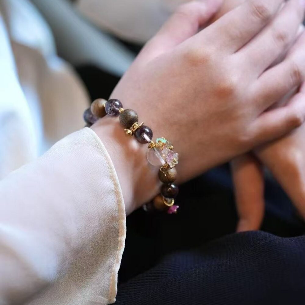 Natural Agarwood Crystal Duobao Bracelet - 图片 6