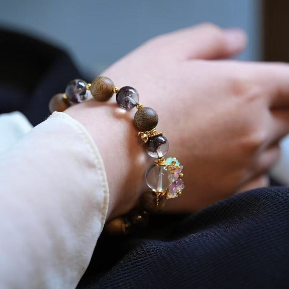 Natural Agarwood Crystal Duobao Bracelet - 图片 5
